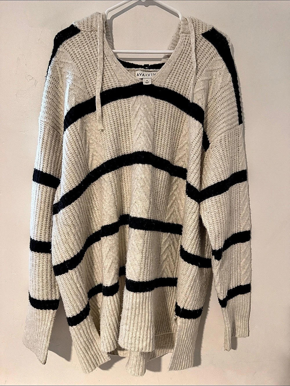 Ava & Viv Striped Cowl Neck Sweater in Cream & Black Size 1X Like New